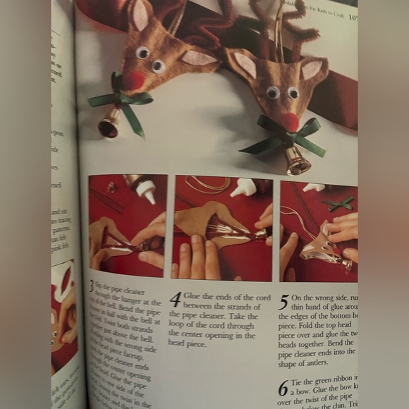 Vintage 90’s Better Homes and Gardens Christmas at Home Book - Picture 9 of 12